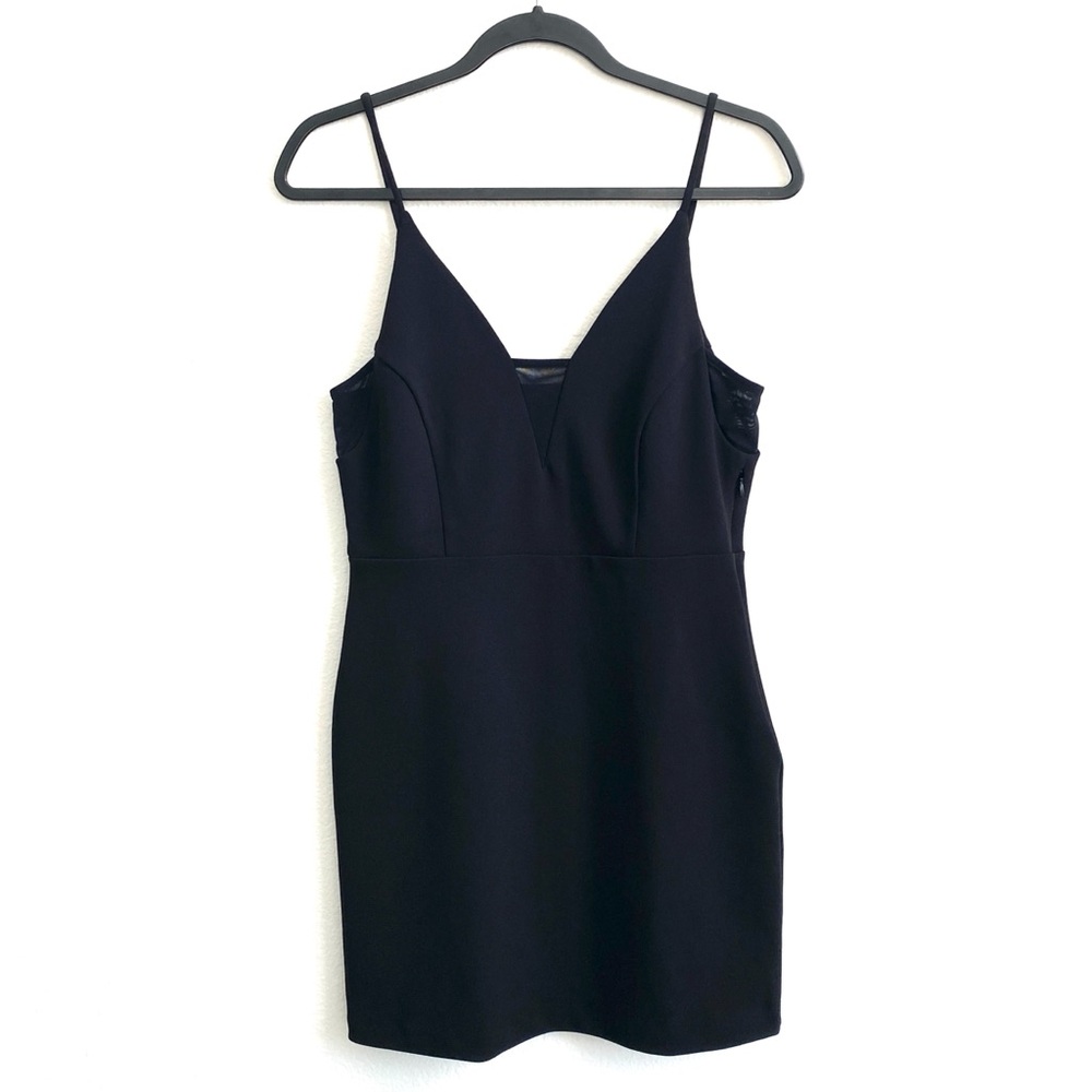 Express Women's Black Mesh Inset V-Neck Mini Sheath Cocktail Dress